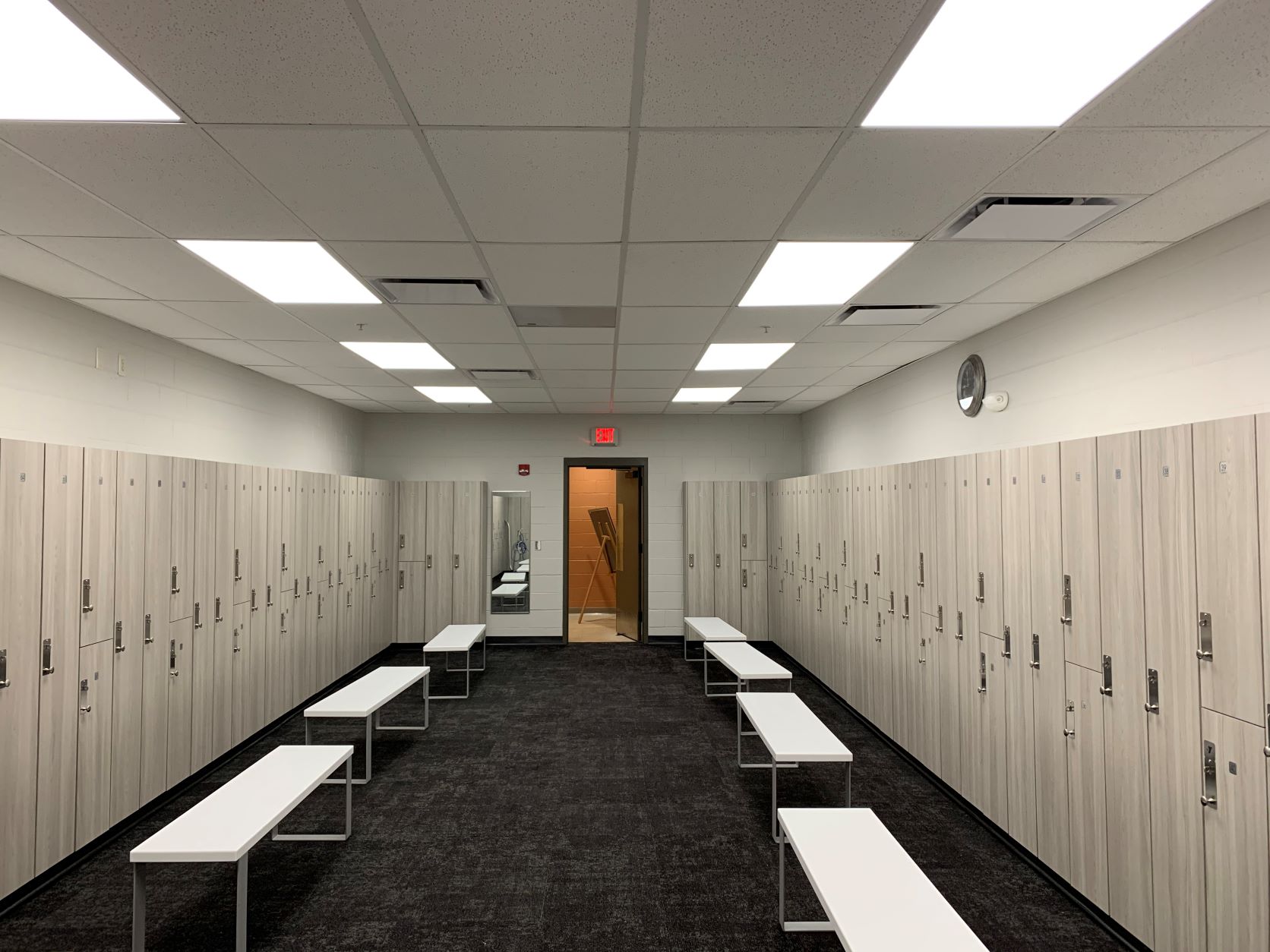 Saratoga YMCA Mens Locker MED